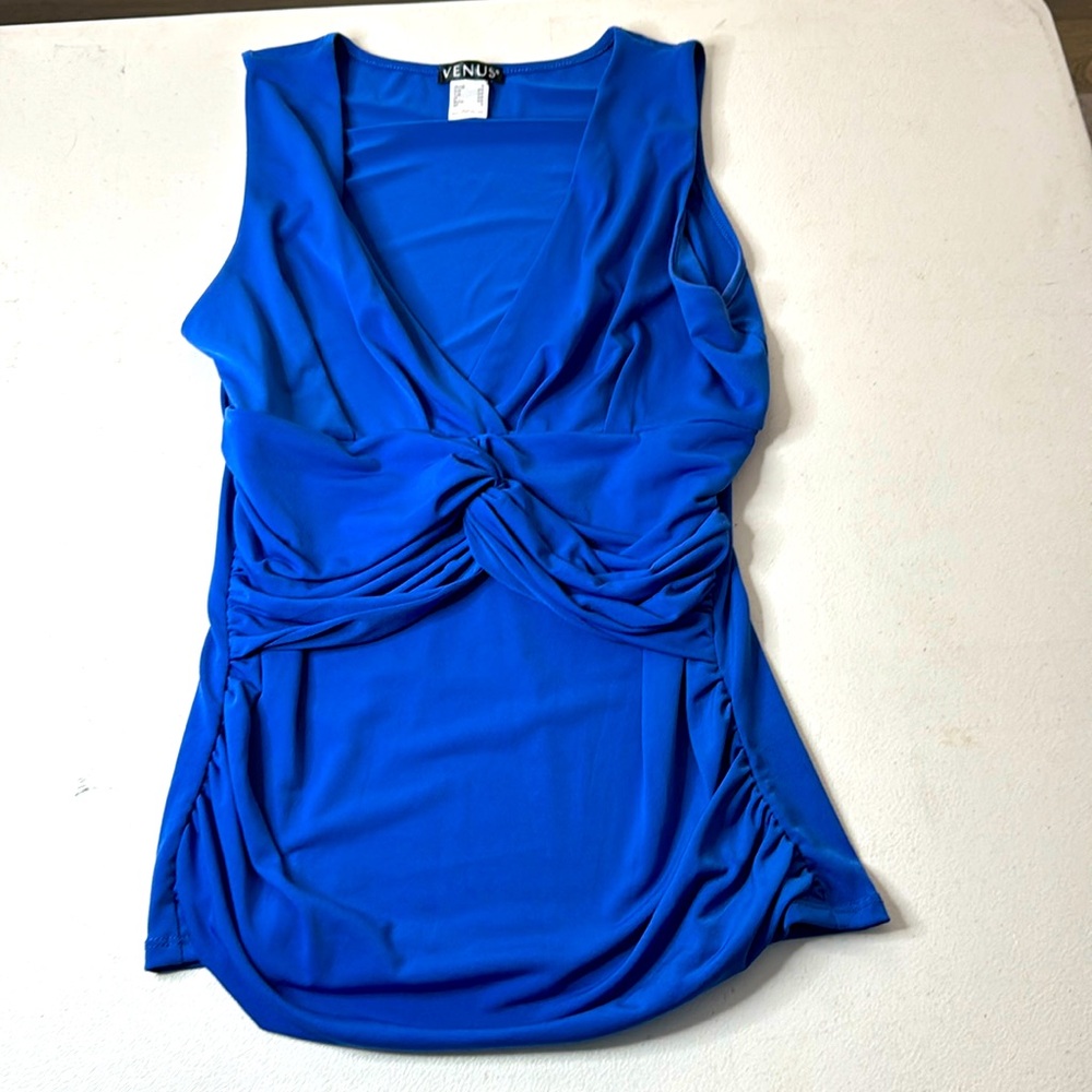 Beautiful blouse M